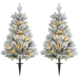 Weihnachtsbaum-Set – 2er-Set mit LED-Beleuchtung, Tannenzapfen und roten Beeren, 107 cm