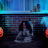 Halloween Geisterpuppe 83 cm mit Spezialeffekten und Soundfunktion